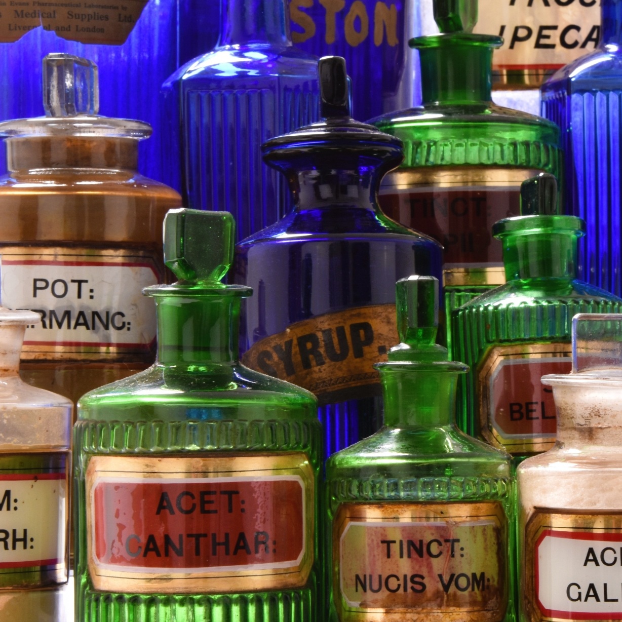 British & Continental Ceramics & Glass, Antiques, Clocks & Asian Art Auction